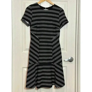 Hutch Eleanor Midi Short Sleeve Black/White Dress Size Small